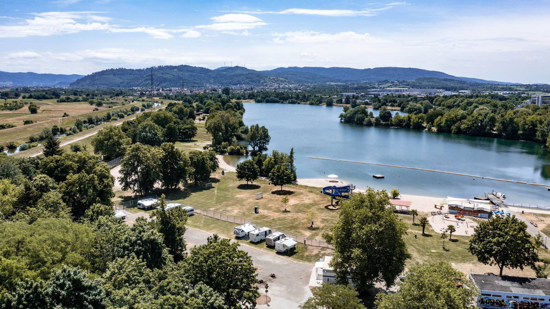 Wohnmobilstellplätze am Gifizsee